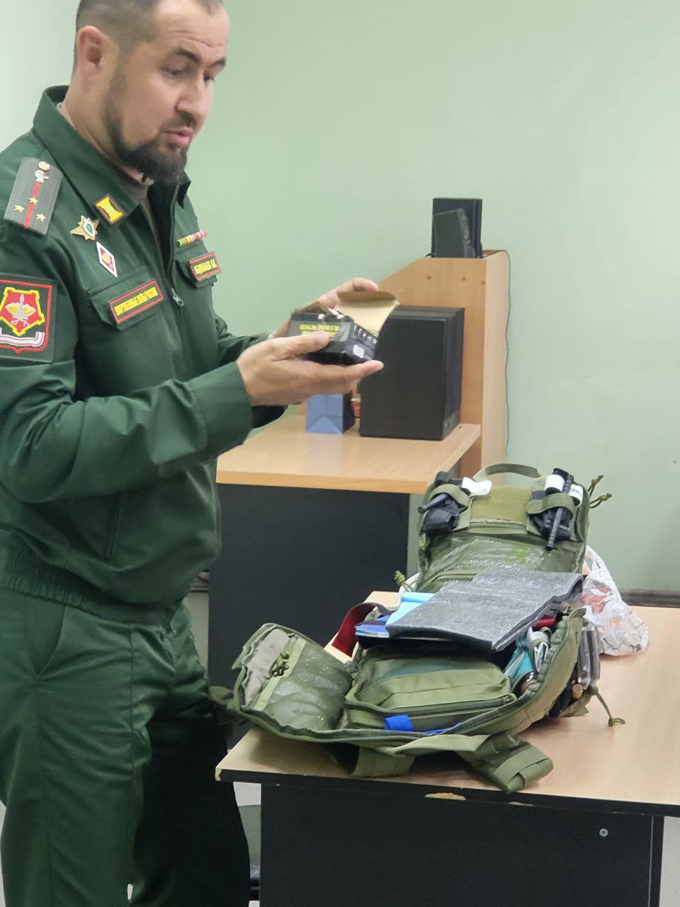 10 октября на факультет стоматологии состоялся круглый стол по теме:  Встреча с героем